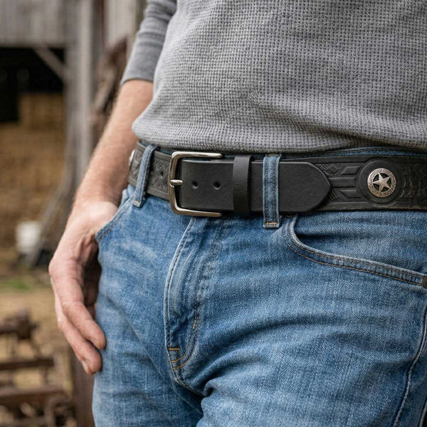Milwaukee Leather Men's Frontier Star Black Leather Belt with Western Star Emblems - 1.5 Inch - MP7135